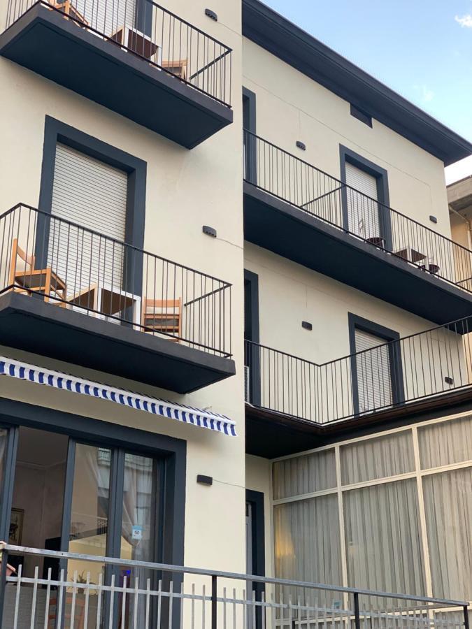 Hotel Neyra Beach Rimini Zewnętrze zdjęcie