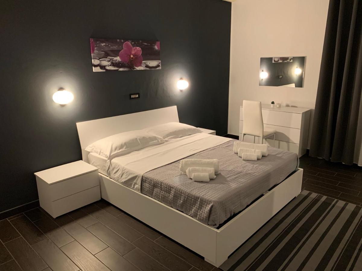 Hotel Neyra Beach Rimini Zewnętrze zdjęcie