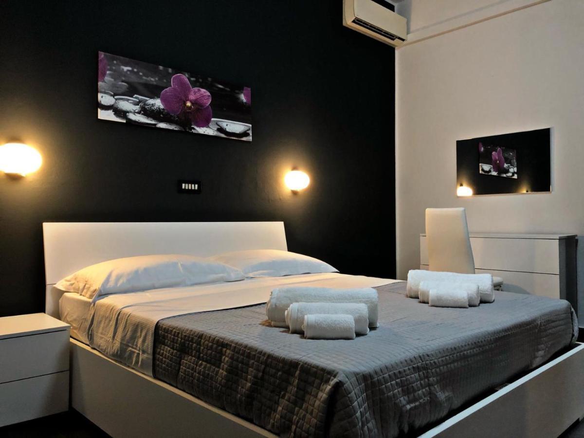 Hotel Neyra Beach Rimini Zewnętrze zdjęcie