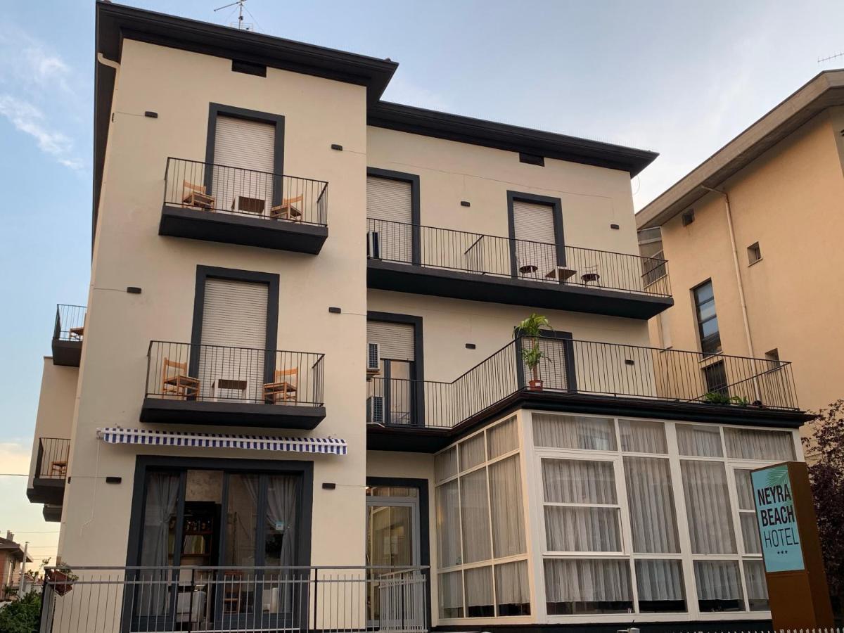 Hotel Neyra Beach Rimini Zewnętrze zdjęcie